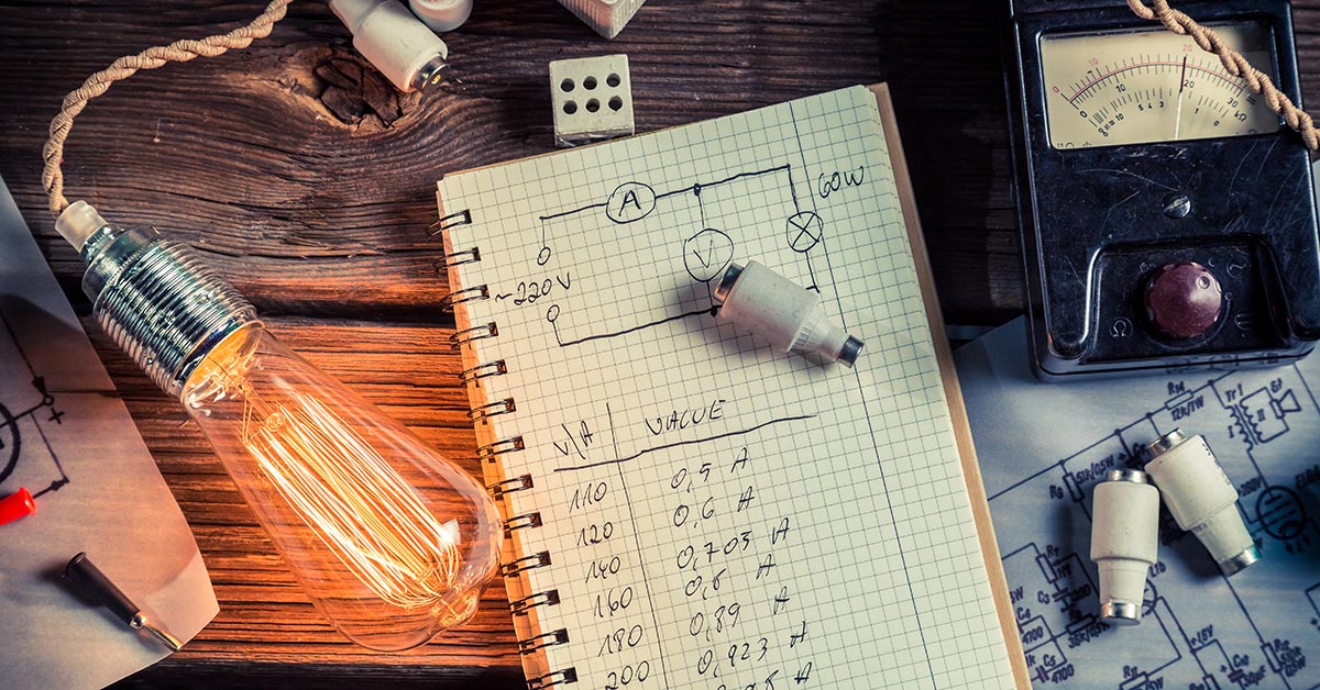 Calcular el consumo eléctrico de una vivienda y estimar la factura de la luz