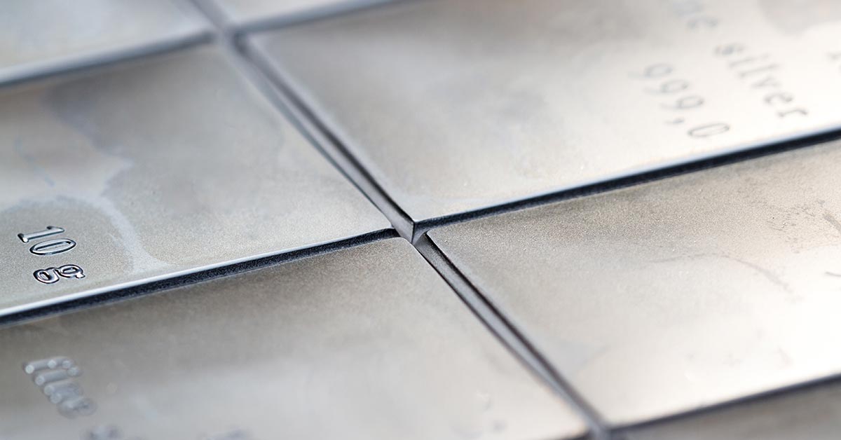 Comparación entre plata 925 y plata 999 por pureza y usos